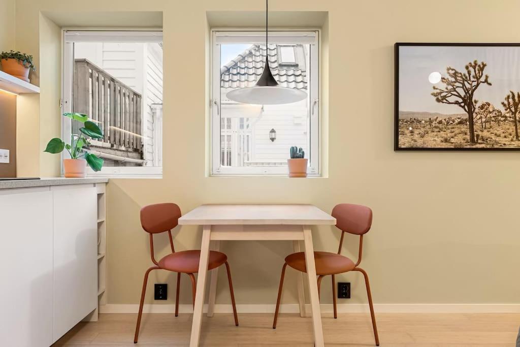Fresh Studio Apartment, A Short Walk From Bryggen Bergen Eksteriør billede